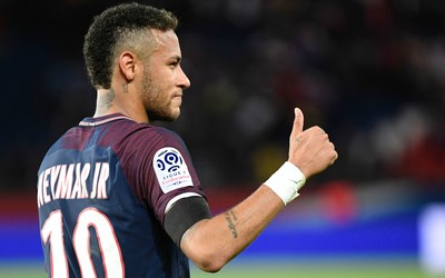 完美电竞动态-B席状态稳如磐石