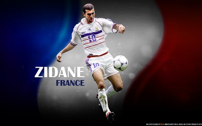 完美电竞热评-亚马尔防守也很积极